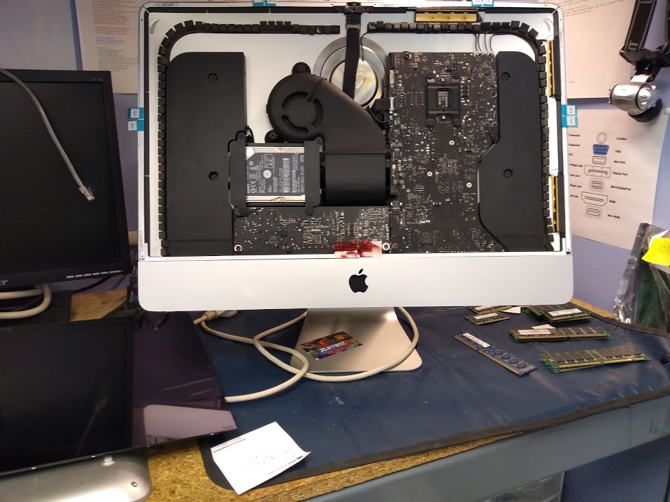 Apple LCD Replacement